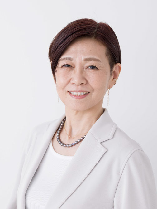 高岡綾子